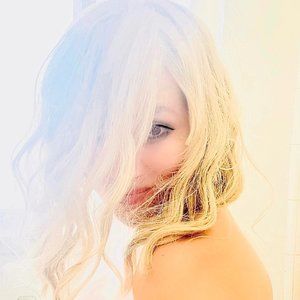 Meet your Posher, Bernadine